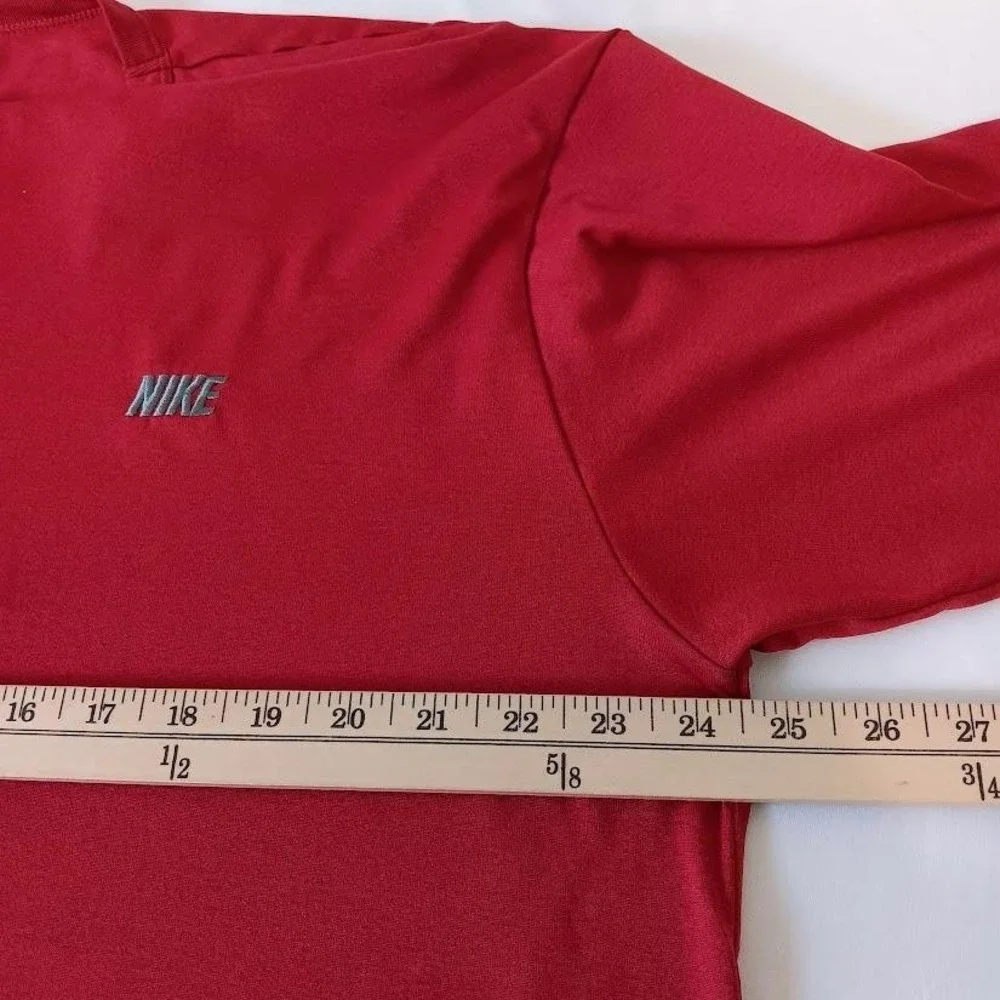 Nike Training‎ Shirt Mens Extra Large Red Athletic Performance Sportswear Tee